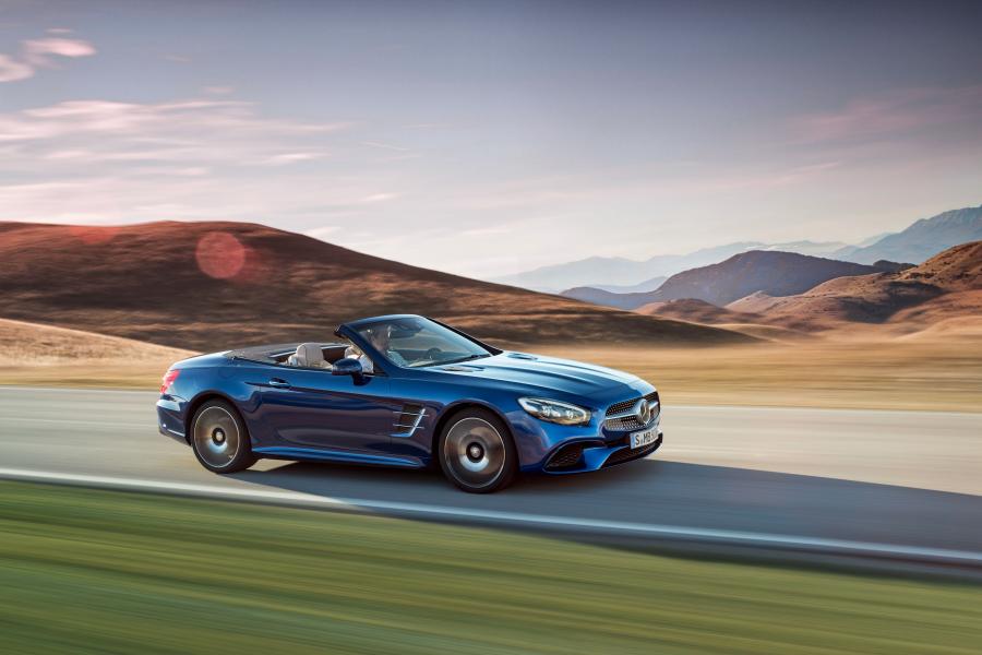 Mercedes-Benz SL500 2015 года  (фото 5 из 22)